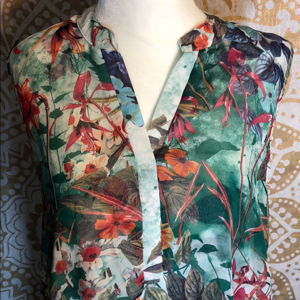 Sheer Floral Top🌼